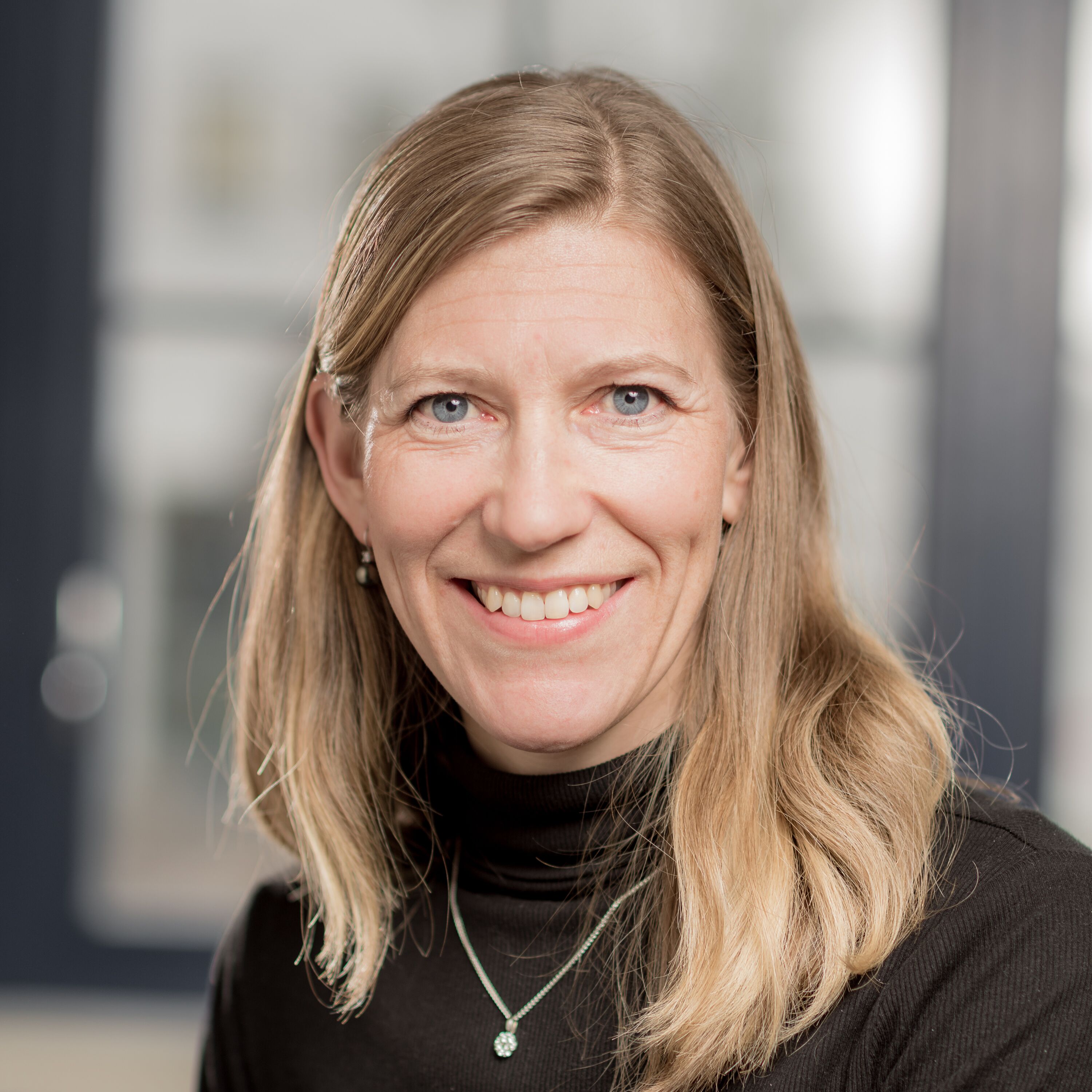 HEIDI ØSTBY
